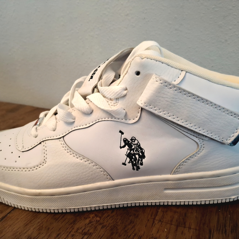 U.S Polo Assn. Men's 10.5 White Sneakers Mid Top. New, No Box.